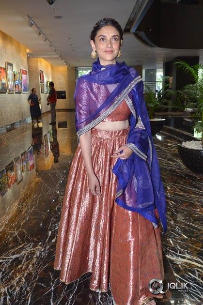 Aditi-Rao-At-Cheliyaa-Movie-Audio-Launch